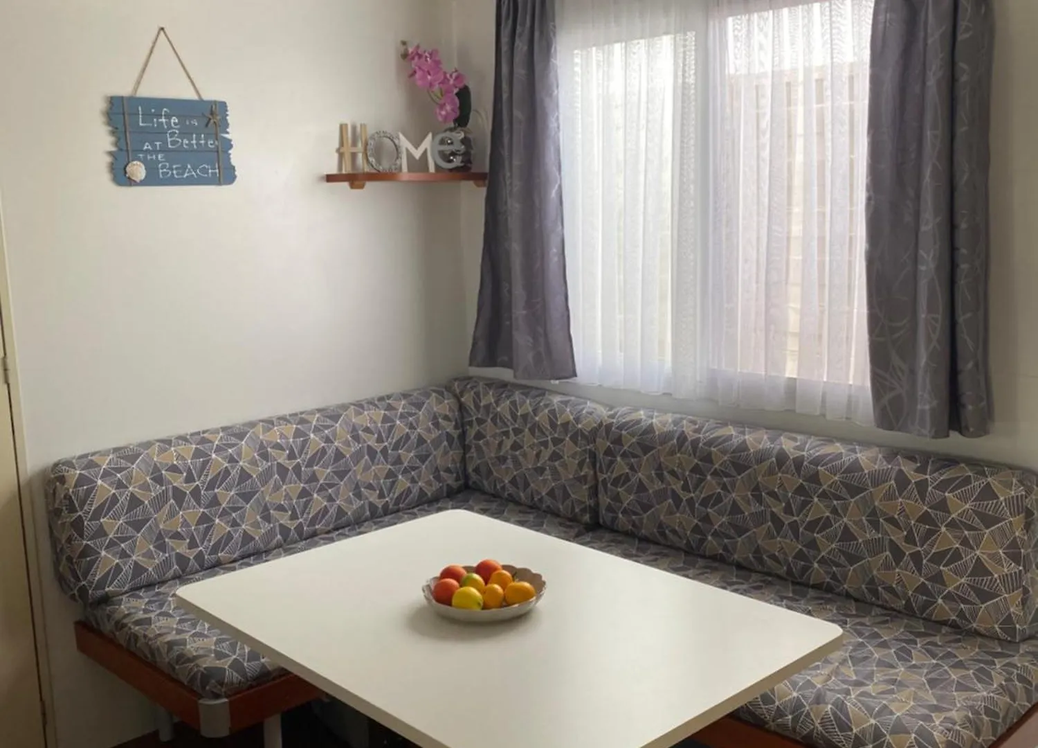 Chalet-Mobilehome Mit Pool Turanj